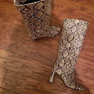Faux snake print vegan leather boot (never worn)